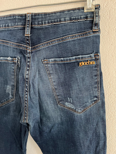 Pantalón Jean Ginebra Tiro Alto Dark Wash Denim T26 (Usado)