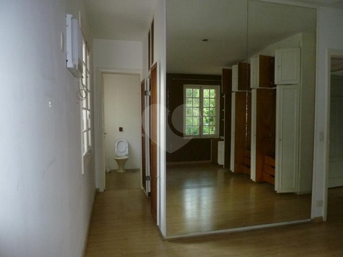 Imagem 13 de 30 de Casa Jardim América, 4 Dormitorios, 2 Suítes, 5 Vagas - Piscina, Churrasqueira, 500m² - Reo217241