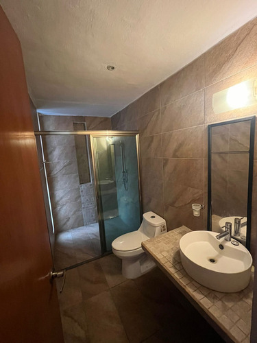 Casa Sobre Avenida Caucel, Precio Inmejorable