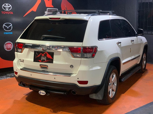Imagen 3 de 13 de Jeep Grand Cherokee Automática 4x4