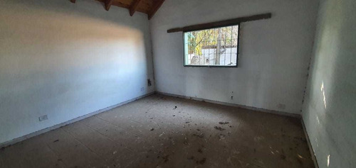 Imagen 9 de 9 de Villa Esquiu - Av. Capdevila Km 8.5 - Casa Quinta En Venta