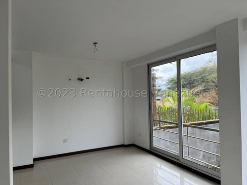 Imagen 19 de 30 de Magnífica Casa En Venta Urbanizacion Colinas Del Viento Zona Este Barquisimeto %%%% Rf 23-2 4 7 2 0 Kl Rah %%%