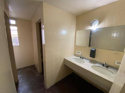 Oficinas En Alquiler - Galería Santa Fe - Córdoba 844