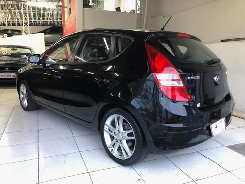 Hyundai I30 Gls 2.0 - 2011 - Preto - Teto Solar - 10 Airbags
