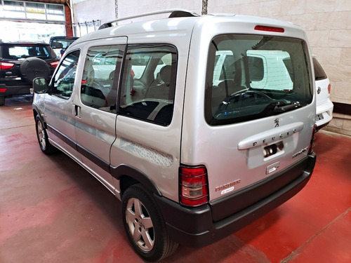 Imagen 7 de 17 de Peugeot Partner Patagonica Vtc Plus Hdi 2014