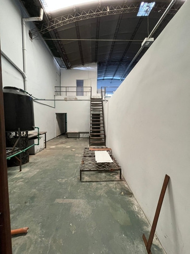 Imagen 7 de 16 de Galpónes Tinglado En Venta Zona San Miguel