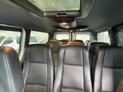 Mercedes-Benz Sprinter Van Sprinter 417 2024 teto baixo 16 lugares!