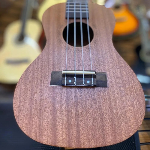 Imagem 2 de 4 de Ukulele Concert Mahogany Ukc240 Marques