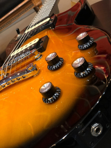 Imagen 6 de 8 de Guitarra Eléctrica EpiPhone Les Paul Lt Vintage Sunburst