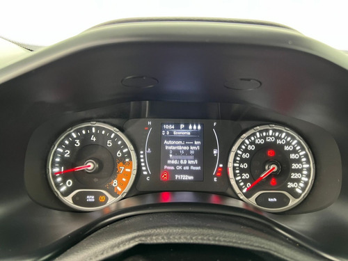 Imagem 7 de 15 de Renegade Sport 1.8 2018 Automático