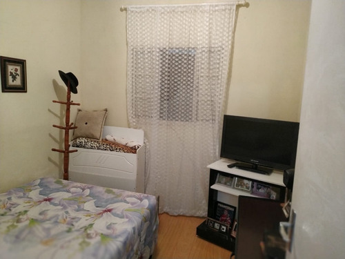 Imagem 8 de 14 de Vendo Casa Terrea 3 Quartos Próximo Metro Capão Redondo ( Vi663 )