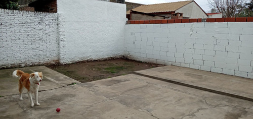 Imagen 15 de 18 de Casa 2 Dormitorios En Villa Gobernador Galvez