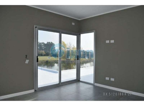 Barrio Cerrado Complejo Villa Nueva - San Marco - Casa Venta Usd 395.000