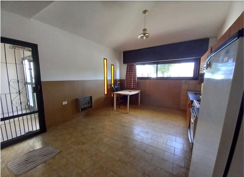 Se Vende Casa 2 Dorm Y Depto 1 Dorm - Matienzo