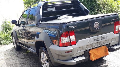 Fiat Strada 1.8 16v Adventure Cab. Dupla Flex Dualogic 2p