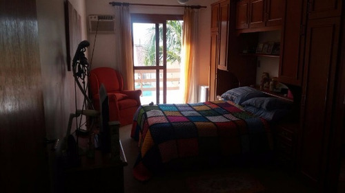 Casa Em Espirito Santo Com 3 Dormitórios - Mi15398