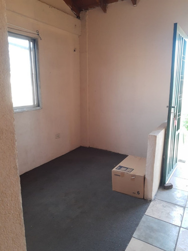 Imagen 10 de 13 de Venta De Casa Con Tres Departamentos