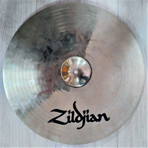 Prato Ataque Zildjian 17 A Custom Fast Crash Usado