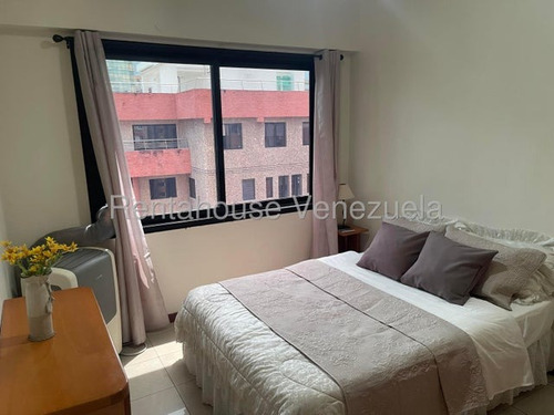Estupendo Apartamento En Alquiler En El Rosal #26-110