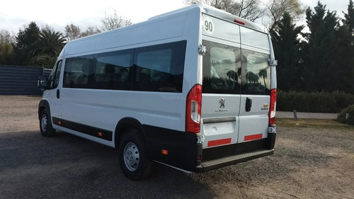 Imagen 5 de 17 de Peugeot Boxer Premium 2.2 Hdi L4 H2 Mini Bus 17+1 - Sm