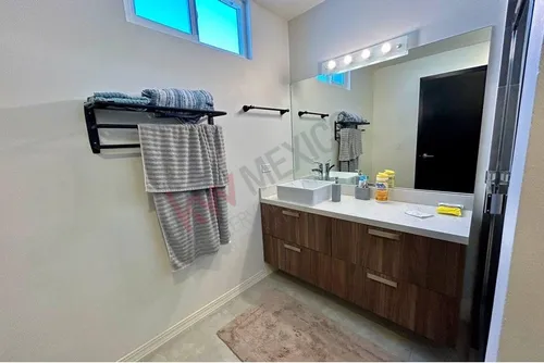 Residencia De Lujo En Renta Ubicada Punta Piedra Ensenada