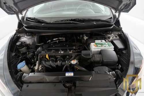 Imagem 11 de 15 de Hyundai Hb20 S Comfort 1.6 2019 Prata