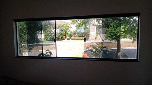 Imagem 5 de 5 de Vendo Porta Balcão E Janela Fumê Blindex