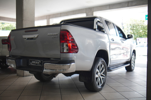 Toyota Hilux 2.7 SRV 4X2 CD 16V FLEX 4P AUTOMÁTICO