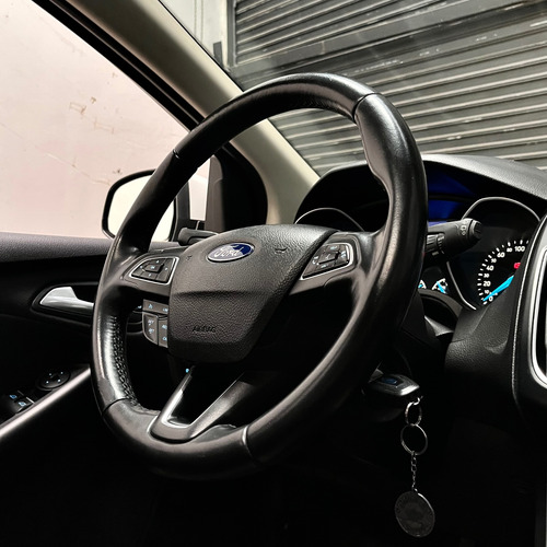 Ford Focus III 2.0 Se Plus Mt
