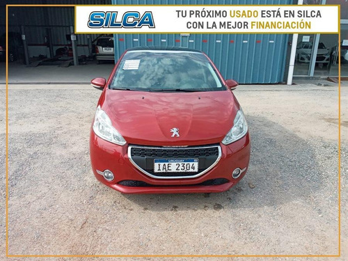 Peugeot 208 Act 1.2 2013 Bordeaux 5 Puertas