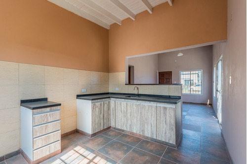 Casa 3 Amb En Venta Lote 460 M2, Gral. Hornos, Gral. Las Heras