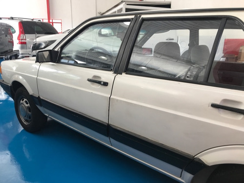 Volkswagen Voyage 1.8 Gl 8v Álcool 4p Manual