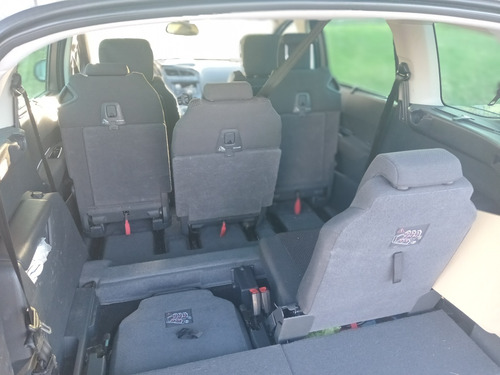 Peugeot 5008 1.6 Feline B/techo Tiptronic
