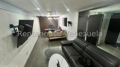 Casa En Alquiler Chuao Ee25-5484