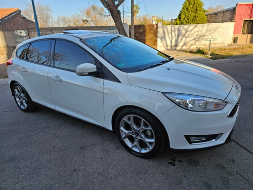 Ford Focus III 2.0 Se Plus Mt