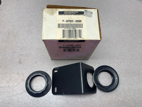 New In Box Rexroth Mounting Bracket P-007852-00000 Zzb