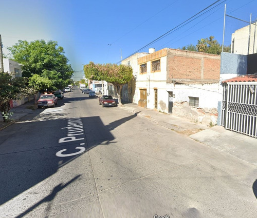 Vendo Casa En Calle Prudencia, Colonia Infonavit Estadio!!! 2 0 4