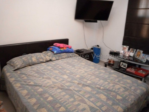 Imagen 11 de 13 de Cómodo Townhouse En Venta En Puerta Maraven. Punto Fijo 23-2602 04146954944