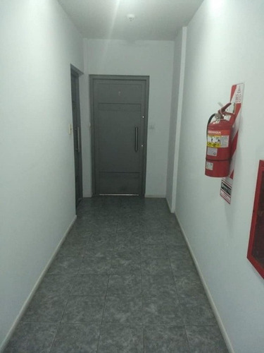 Imagen 4 de 14 de Departamento Monoambiente En Venta - San Justo