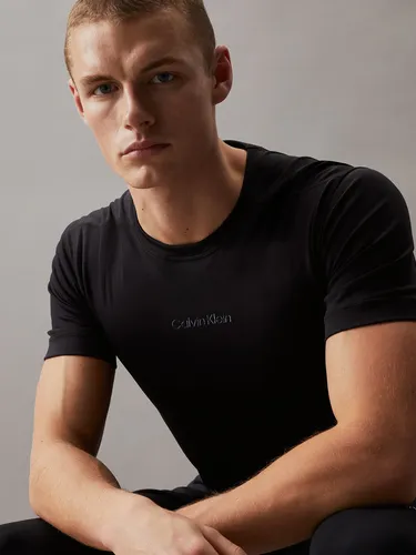 Polera Base Layer Negro Calvin Klein
