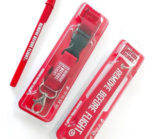Envío Gratis Llavero & Lanyard Remove Before Flight ®