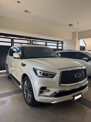 Infiniti QX80 5.6l Perfection 8 Pasajeros At