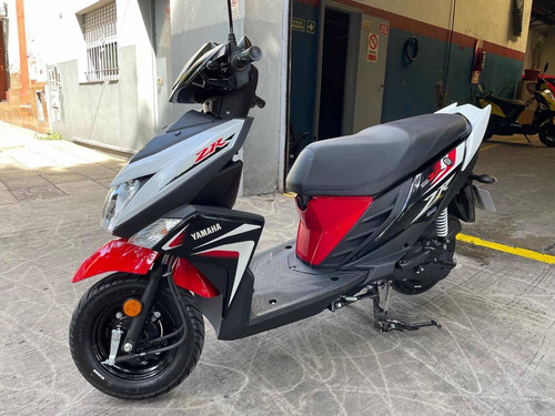 Imagen 15 de 16 de Yamaha Ray Zr Cygnus