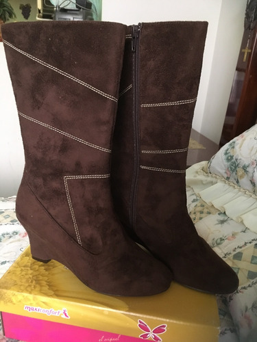 Hermosas Botas Cafés Con Tacón Nuevas