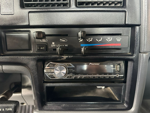 Toyota Hilux 3.0 4 CDL DX
