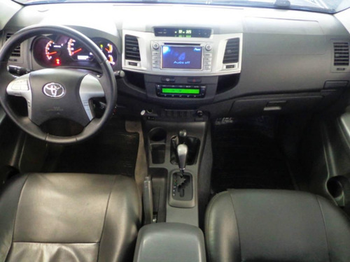 Toyota Hilux 3.0 Cd Srv 4x4 Tdi