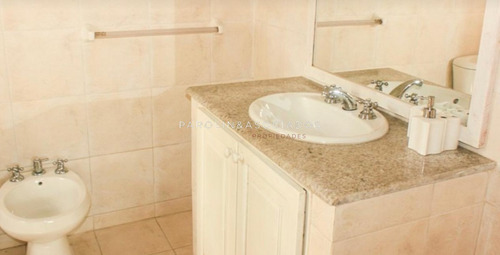 Casa En Venta Y Alquiler De 5 Dormitorios En Punta Del Este - Ref: 3816