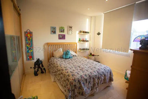 Casa Alto Hatillo 25-14141 R.e