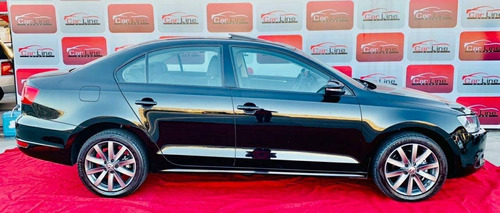 Volkswagen Jetta 2.0 Comfortline Flex 4p Manual