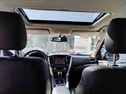 Mitsubishi Montero 2023